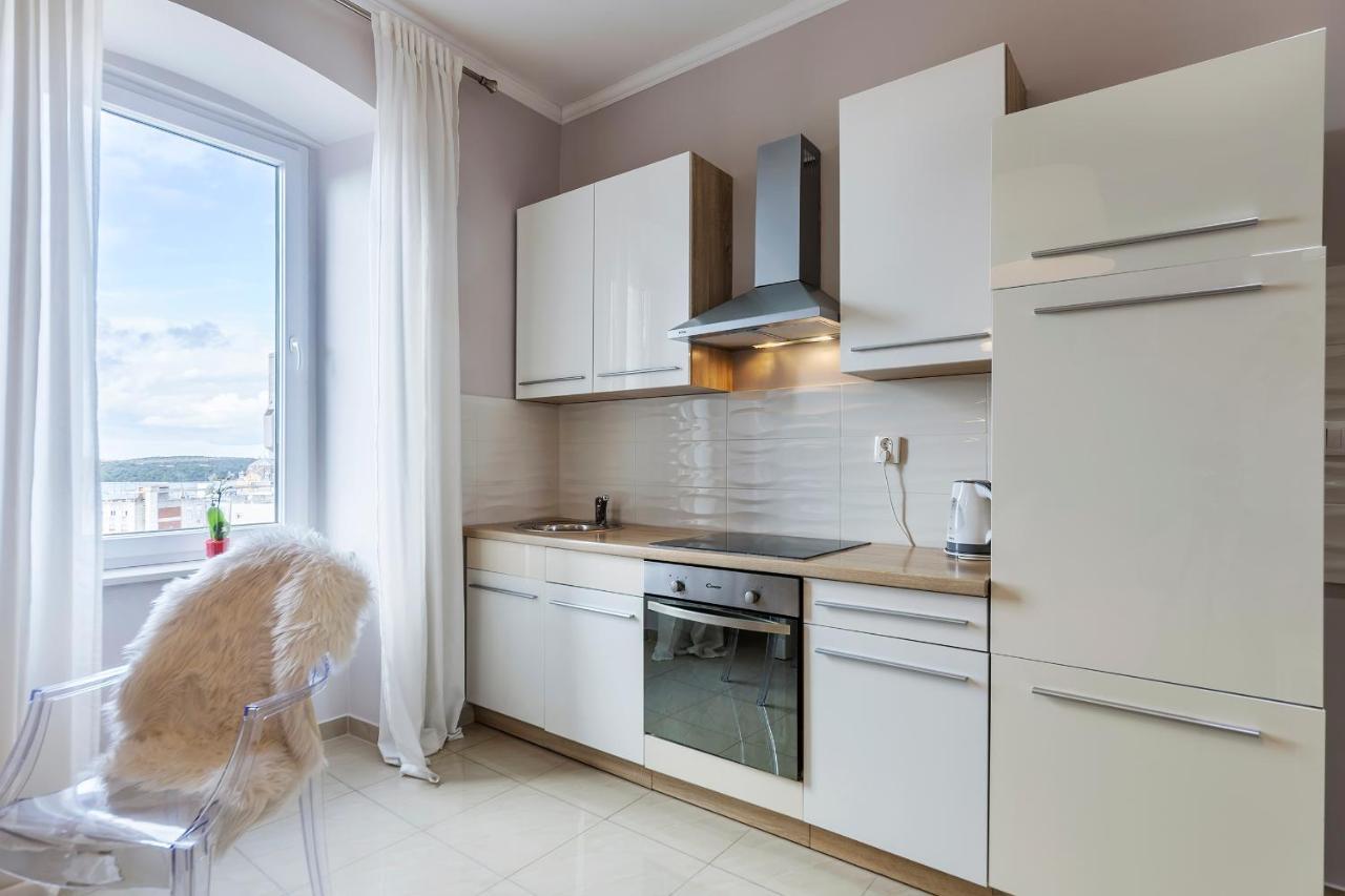 Captain Emo City Apartments Пула Екстер'єр фото