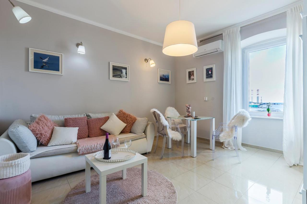 Captain Emo City Apartments Пула Екстер'єр фото